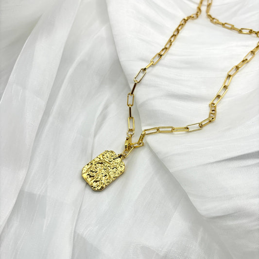 Gold Link Necklace with Textured Pendant: Italy