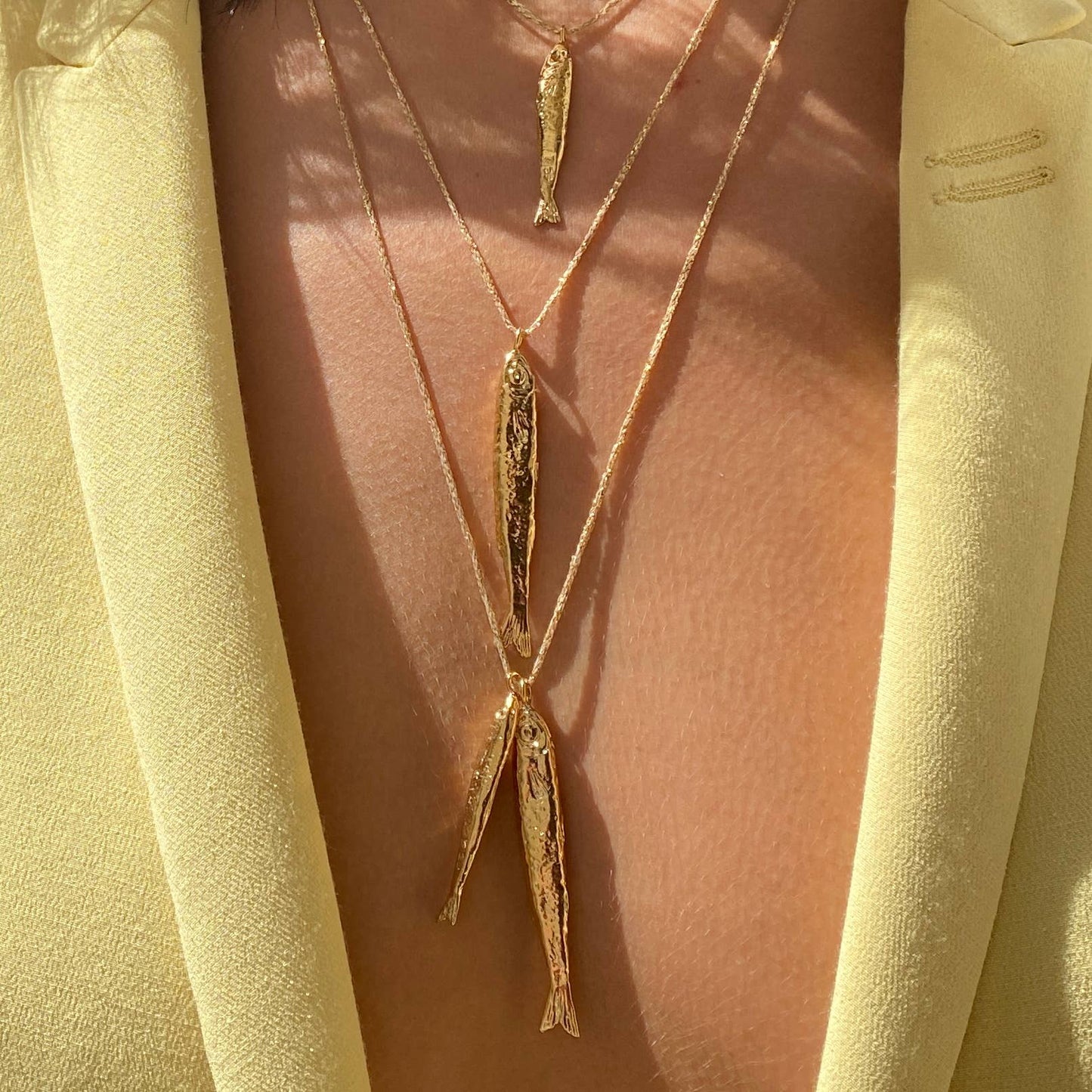 Gold Duo 2 Fish Ablette Necklace with Lurex Gold Thread: France