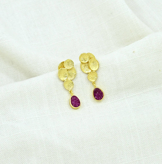 Gold Textured with Red Ruby Jade Earrings: Germany